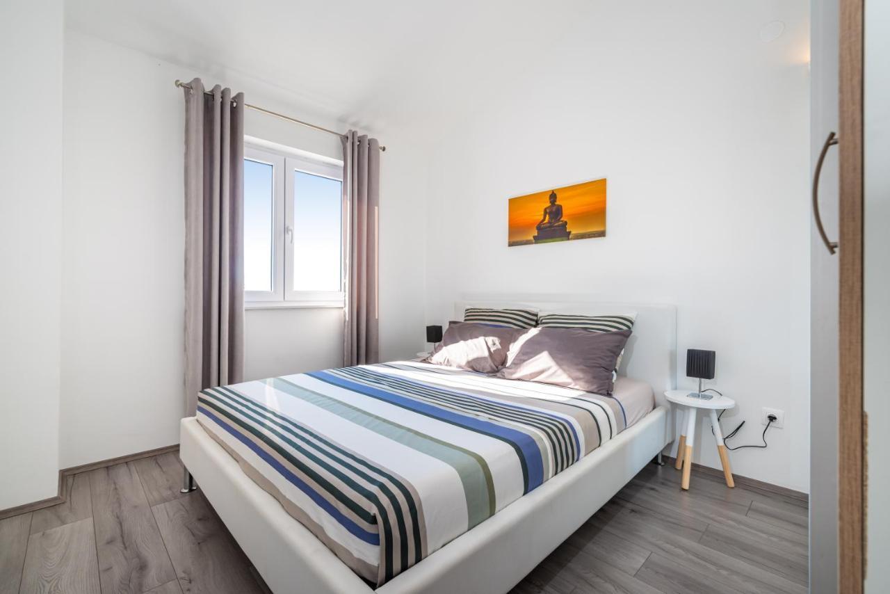 Apartment House Of Dalmatia Pakostane