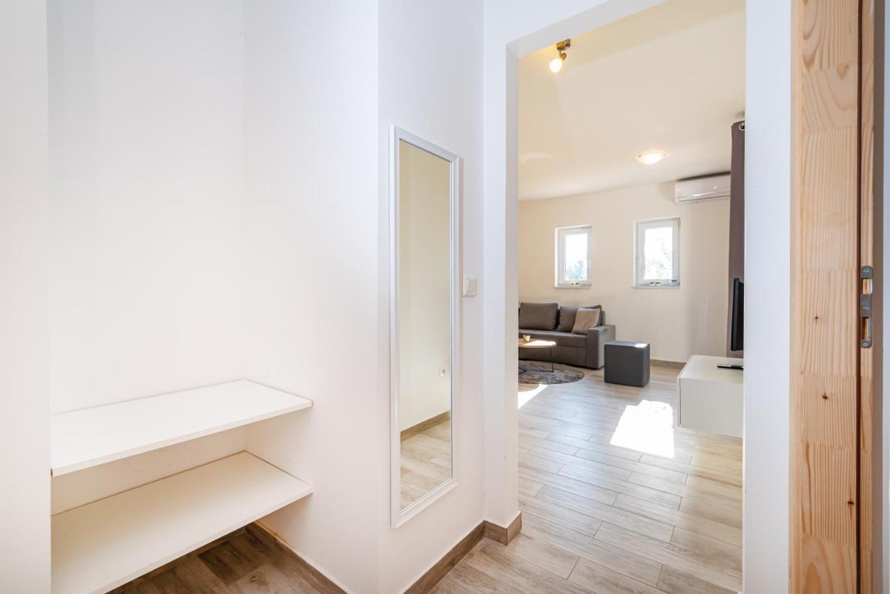 Apartment House Of Dalmatia Pakostane